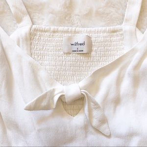 SOLD ✨🤍 ARITZIA WILFRED BOW TANK TOP ✨🤍